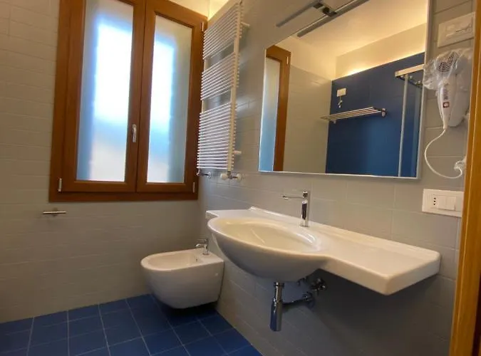 Casa Nostra Inn 4*